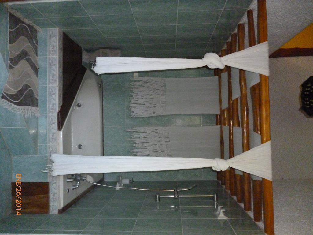 Hacienda La Isla Lodge ซาราปิกี ภายนอก รูปภาพ